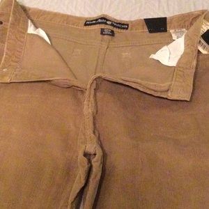 Brand new Men’s Beverly Hills  Polo Club Corduroy